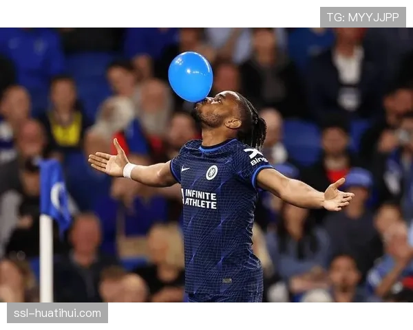 切尔西恩昆库帕尔默换位激活弱侧,机动性成制胜关键